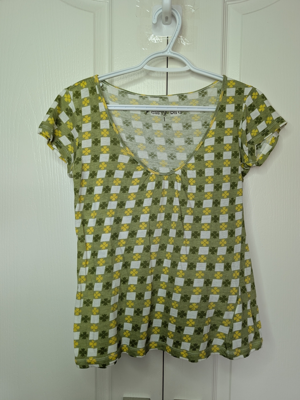 Green Plaid Scoop Neck Short Sleeve Top